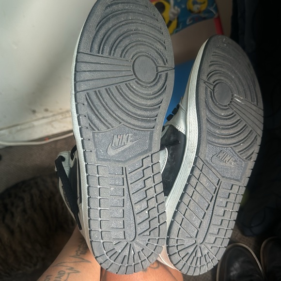 Jordan 1s Retro High Shadow 2.0 - Picture 6 of 10